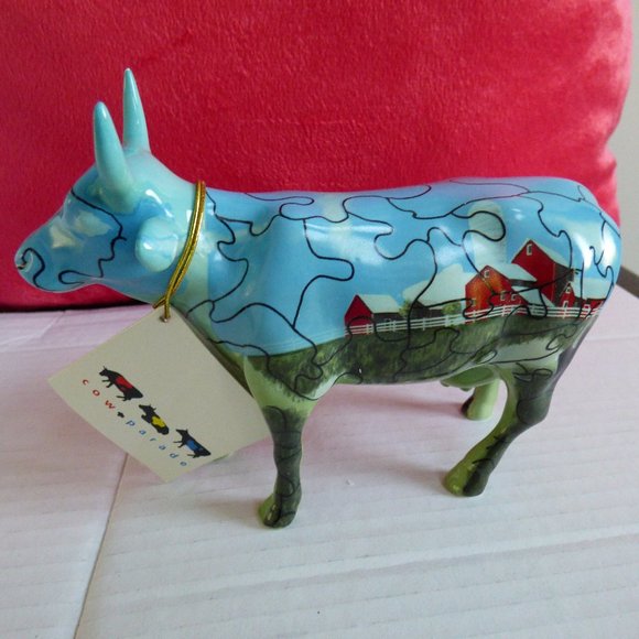 Cow Parade Puzzled Cow - Picture 1 of 15